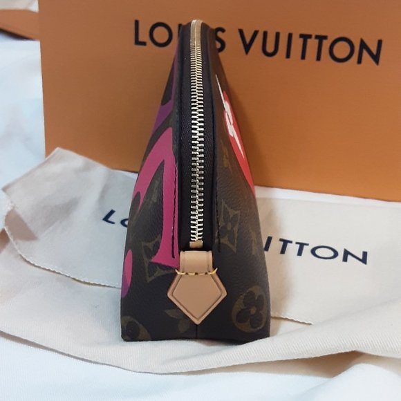 New Louis Vuitton Game On Cosmetic Pouch Dustbag Box Receipt Limited Edition - Picture 4 of 7
